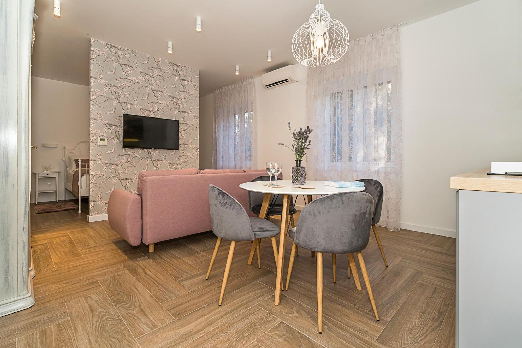 Studio Apartments Marcel スプリト エクステリア 写真