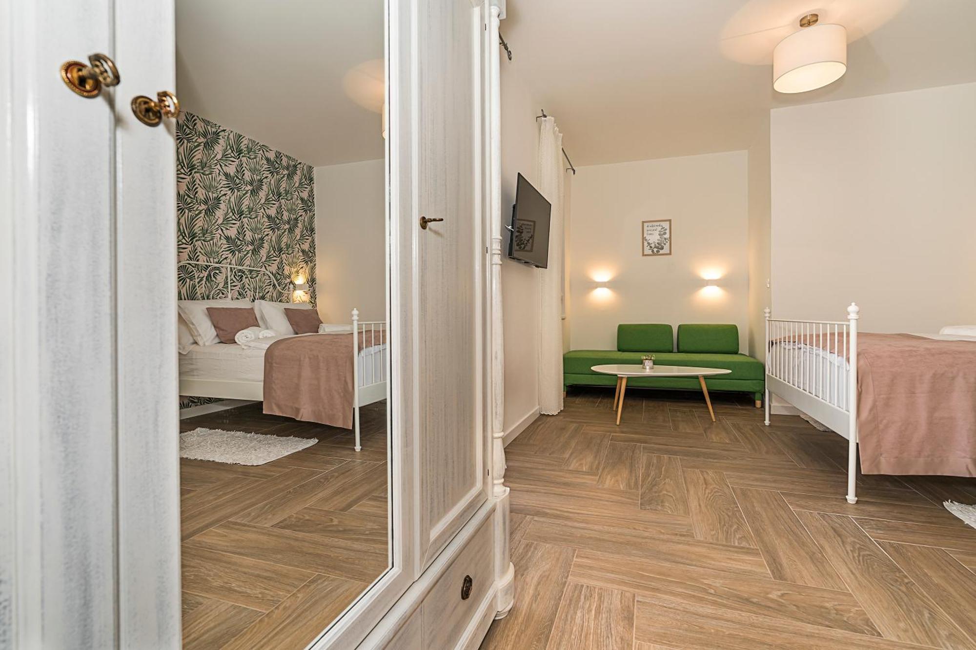 Studio Apartments Marcel スプリト エクステリア 写真